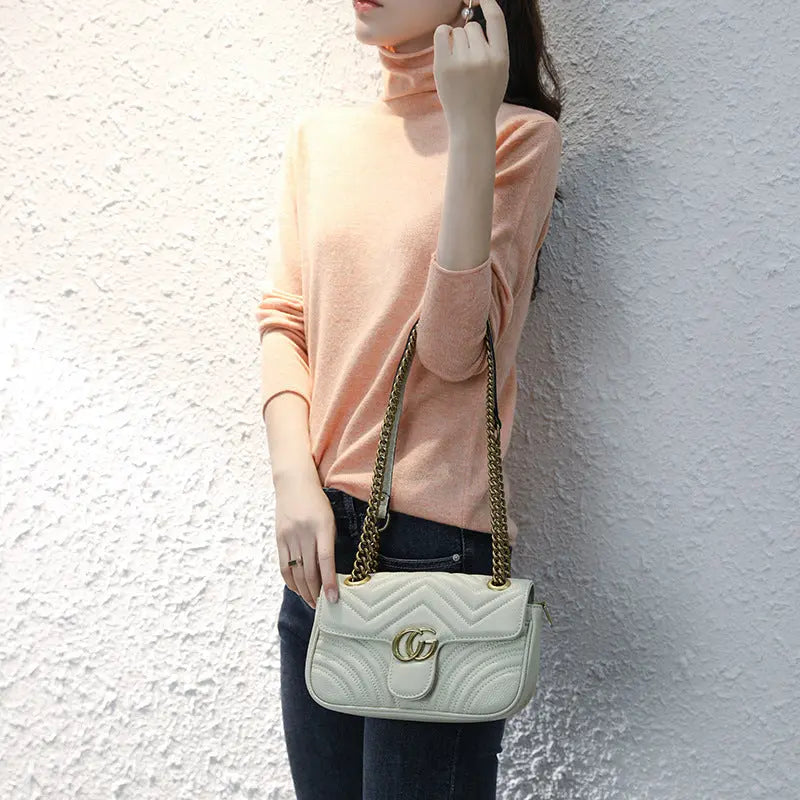 A pile of free - collar cardigans Mijn winkel