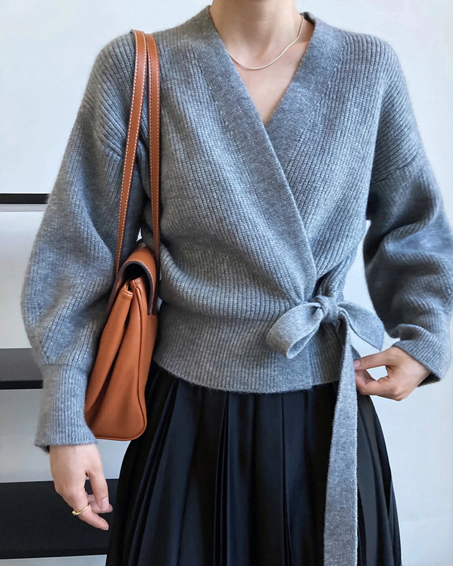 French Retro Knitted Cardigan Top V-neck Tie Loose Womens Sweater Coat, Handmade Spring Clothing, Womens Clothing Mijn winkel