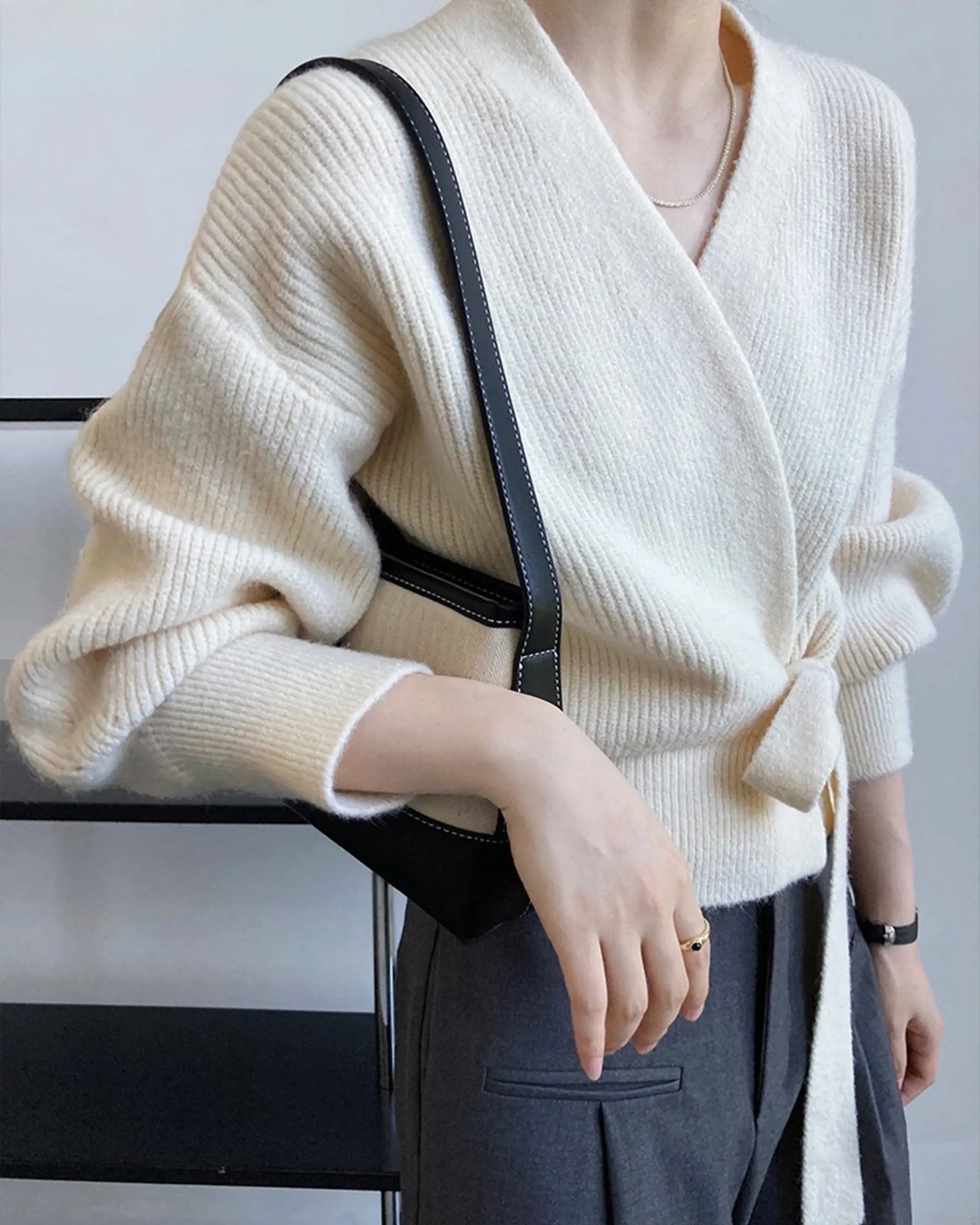French Retro Knitted Cardigan Top V-neck Tie Loose Womens Sweater Coat, Handmade Spring Clothing, Womens Clothing Mijn winkel